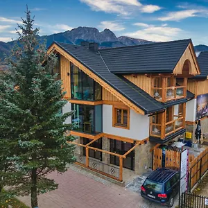 Mountain Shelter Aparthotel